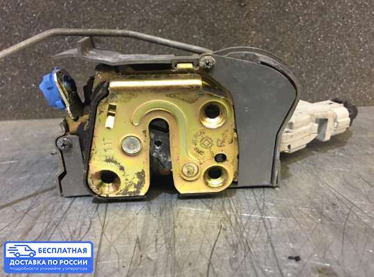Замок боковой двери на Nissan X-Trail I (T30)