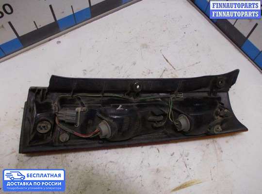 Фонарь задний на Honda CR-V I (RD)
