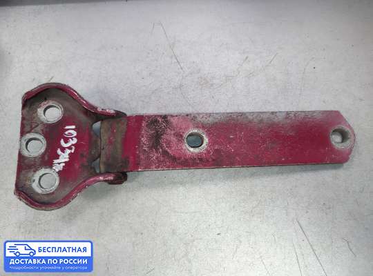 Петля крышки багажника на Nissan Terrano II R20