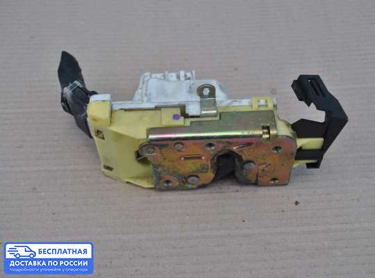 Замок боковой двери на Ford Focus I
