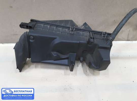 Корпус воздушного фильтра на Ford Mondeo I