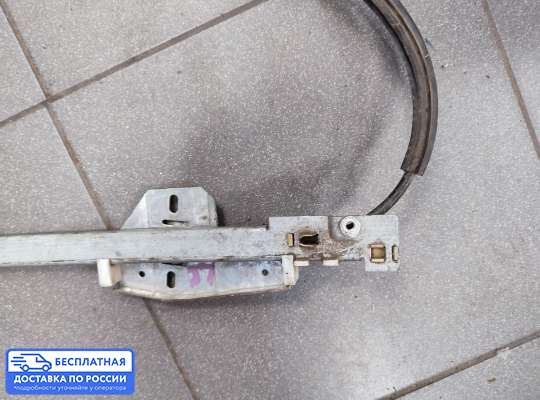 Стеклоподъемник механический на Volkswagen Passat B3 (35i)