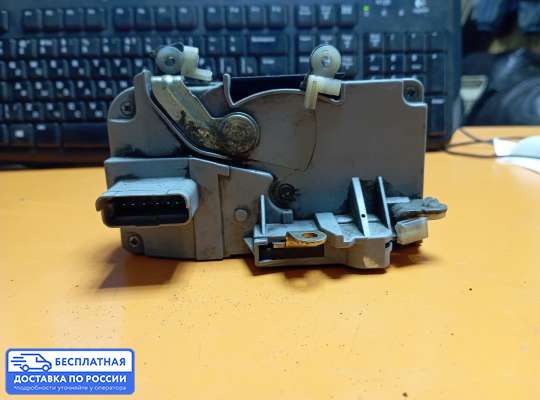 Замок боковой двери на Citroen C5 I
