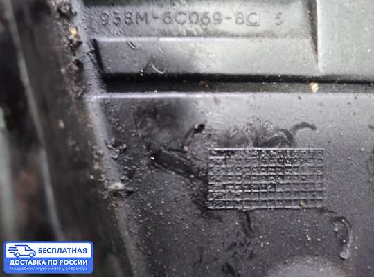Кожух (крышка) ремня ГРМ на Ford Mondeo II