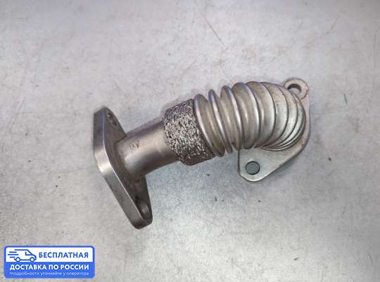 Патрубок (трубка, шланг) на Volkswagen Golf IV (1J)
