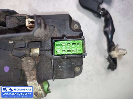Замок боковой двери на Opel Vectra B