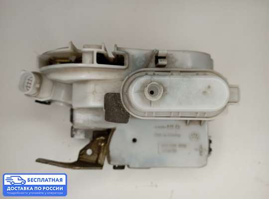 Замок боковой двери на Volkswagen Polo Mk3 (6N/6KV)