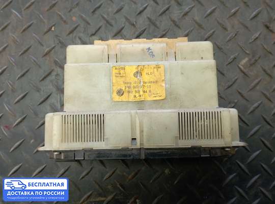 Блок управления печкой на Volkswagen Passat B5 (3B)