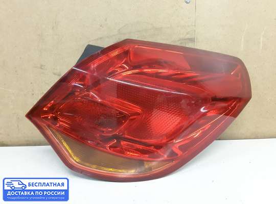 Фонарь задний на Opel Astra J