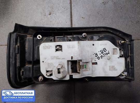 Фонарь задний на Mazda 323 (BG) 323C/ 323F/ 323S