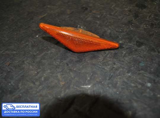 Повторитель поворота в крыло на Ford Focus I