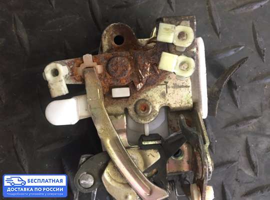 Замок боковой двери на SsangYong Musso