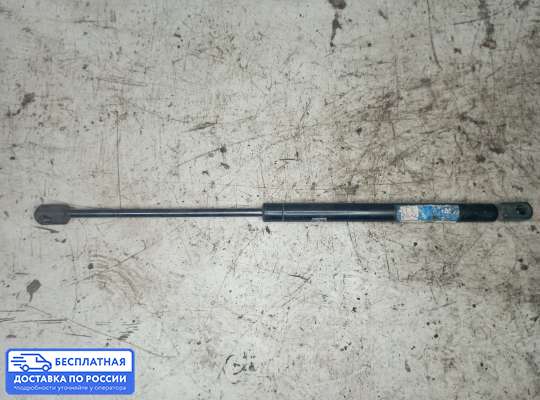 Амортизатор крышки багажника на Volkswagen Polo Mk3 (6N/6KV)