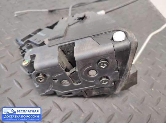 Замок боковой двери на Mazda 3 I (BK)