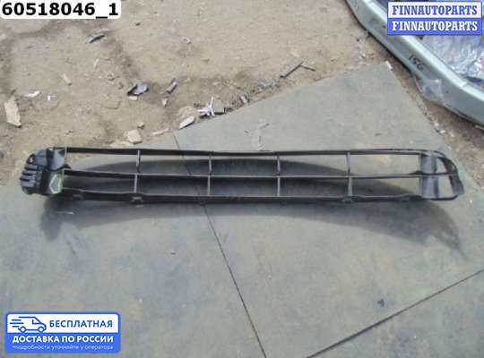 Решетка (заглушка) бампера на Honda CR-V II (RD_)