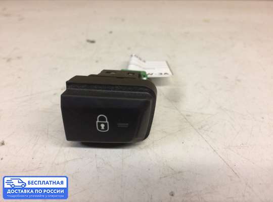 Кнопки на Peugeot 2008