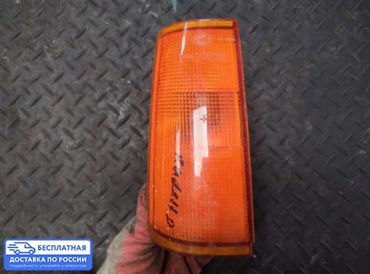Поворотник передний на Opel Kadett E