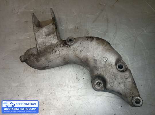 Кронштейн ДВС (лапа) на Peugeot 206