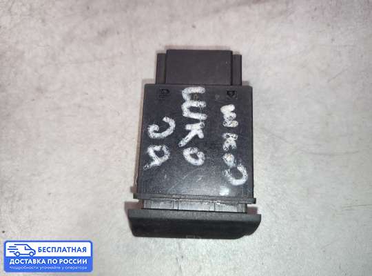 Кнопки на Skoda Octavia Tour (1U, A4)