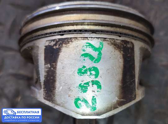 Поршневая группа (поршень, шатун) на Nissan Teana I (J31)