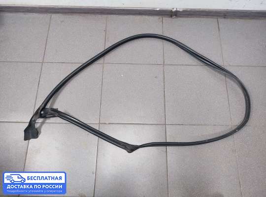 Уплотнитель двери на Ford Mondeo III