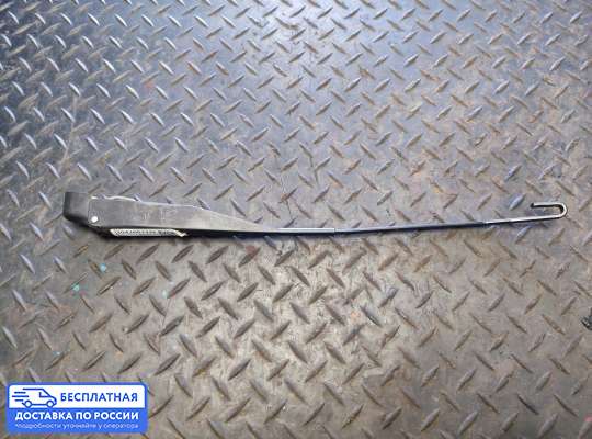 Поводок дворника на Hyundai Galloper I