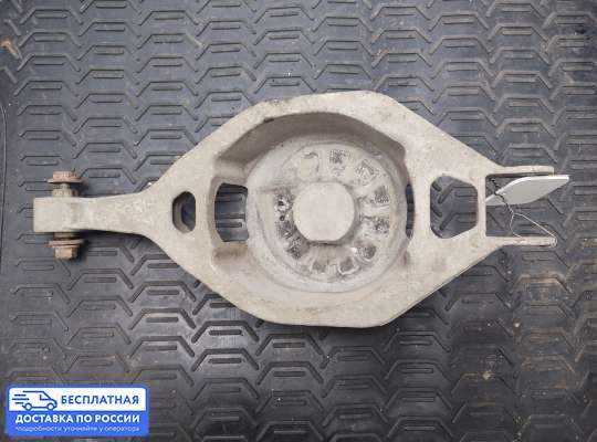 Рычаг подвески на Nissan Teana II (J32)