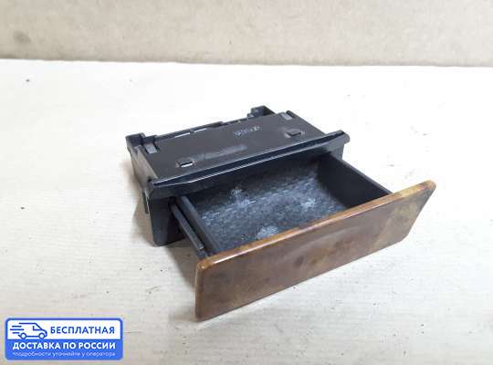 Пепельница на Nissan Almera II N16