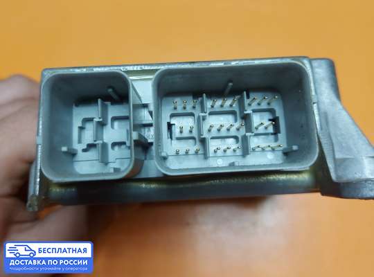 ЭБУ AIRBAG (электронный блок управления подушками безопасности) на Mazda Tribute I
