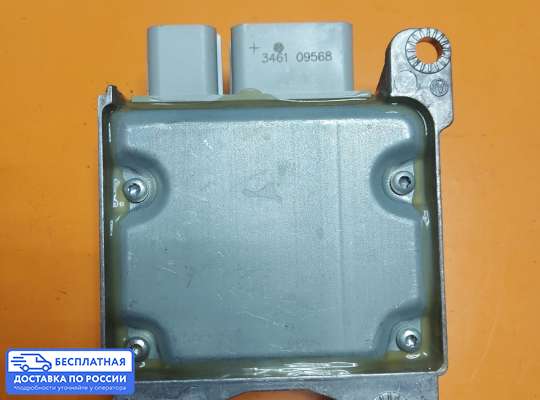 ЭБУ AIRBAG (электронный блок управления подушками безопасности) на Mazda Tribute I