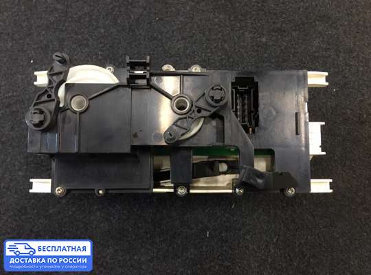 Блок управления печкой на Mercedes-Benz A (W168)