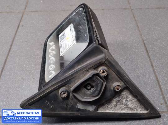 Зеркало боковое на Mercedes-Benz 190 (W201)