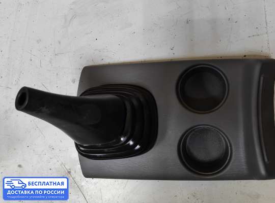 Консоль салона на Mazda Tribute I