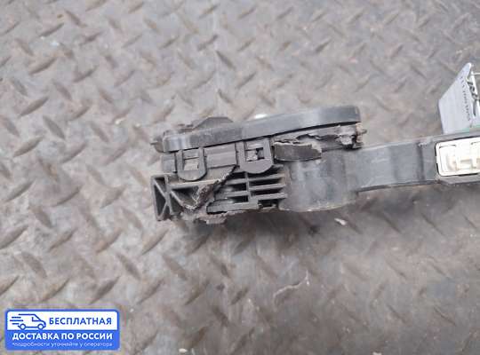 Педальный узел (педаль) на Hyundai i30 I (FD)