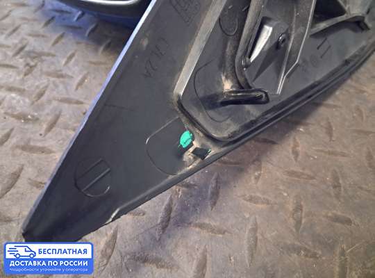 Зеркало боковое на Ford Focus I