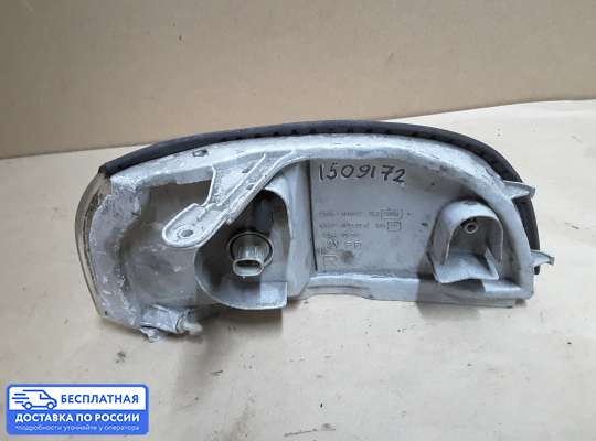 Поворотник передний на Toyota Corolla 7 (E100)