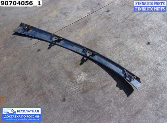 Молдинг на Toyota Camry XV50