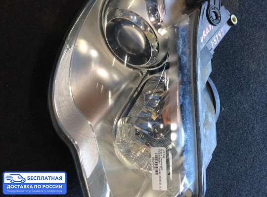 Фара передняя на Volkswagen Touran I (1T)