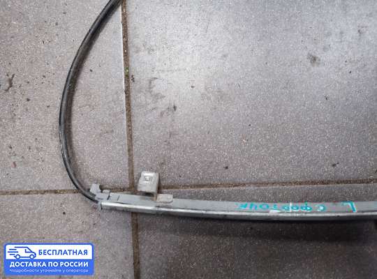 Стеклоподъемник механический на Volkswagen Passat B2 (32B)