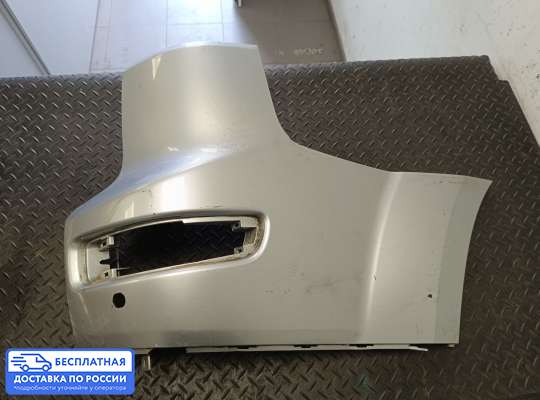 Клык (часть) бампера на Peugeot 4007