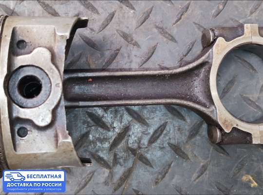 Поршневая группа (поршень, шатун) на Hyundai Galloper II