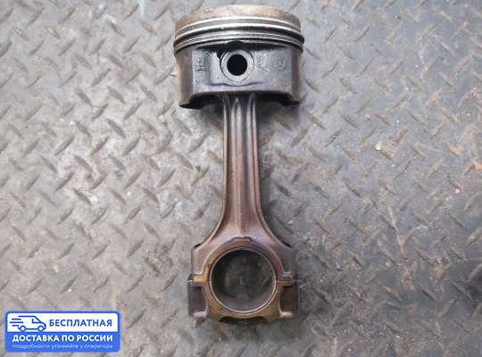 Поршневая группа (поршень, шатун) на Mercedes-Benz C (W202)