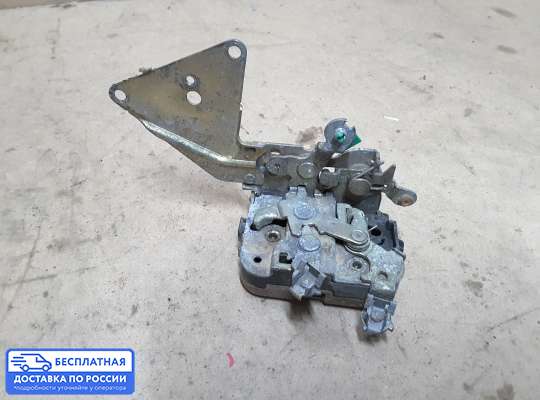 Замок боковой двери на Mitsubishi Carisma