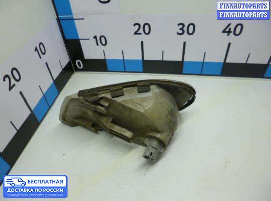Поворотник передний на Opel Vectra B