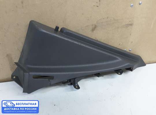 Направляющая шторки багажника на Opel Astra H / Classic