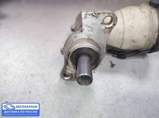 Главный тормозной цилиндр (ГТЦ) на Rover 400 RT