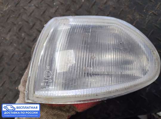 Поворотник передний на Opel Astra F