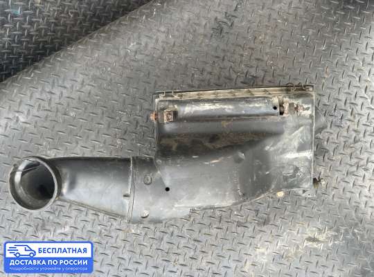 Корпус воздушного фильтра на Opel Vectra A