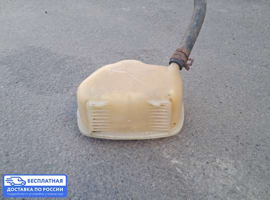 Бачок расширительный на Volkswagen Golf II (1G)