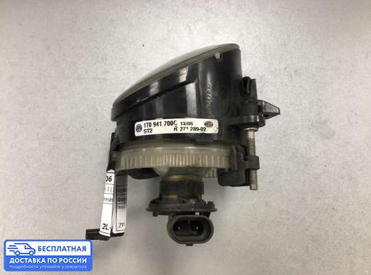 Фара противотуманная (ПТФ) на Volkswagen Touran I (1T)